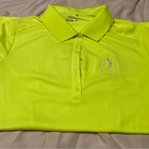 Nike Dri-Fit Tour Performance short sleeve Medium Junior girls Golf Shirt - Picture 1 of 5